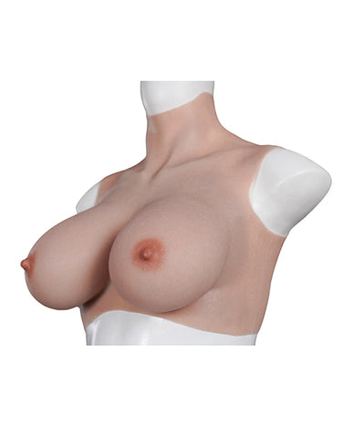 Ultra Realistic Cup Breast Form